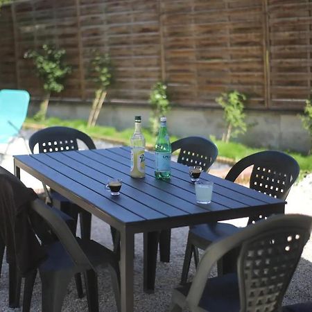 La Montrieuse, Chambre Individuelle Avec Sauna Et Baignoire Spa Naveil Luaran gambar