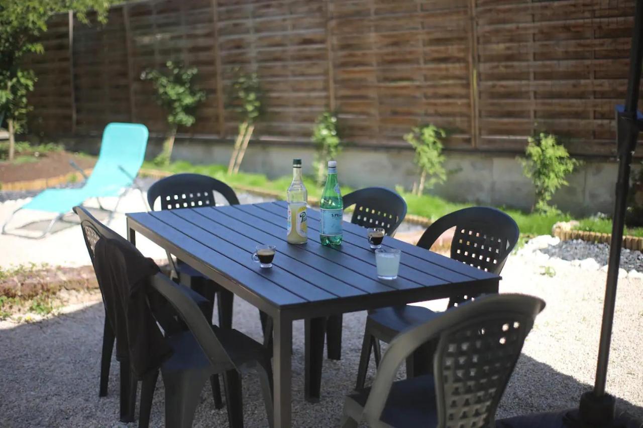 La Montrieuse, Chambre Individuelle Avec Sauna Et Baignoire Spa Naveil Luaran gambar