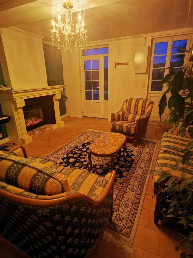 La Montrieuse, Chambre Individuelle Avec Sauna Et Baignoire Spa Naveil Luaran gambar