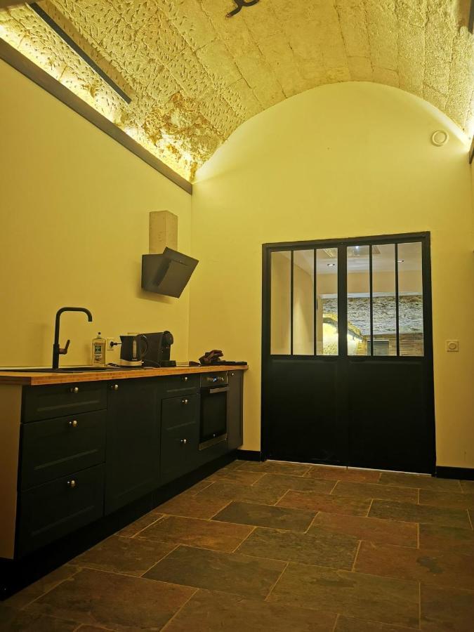 La Montrieuse, Chambre Individuelle Avec Sauna Et Baignoire Spa Naveil Luaran gambar