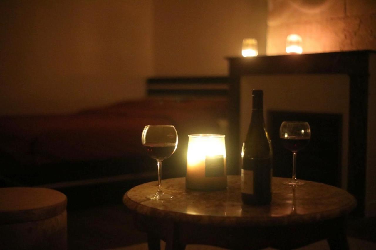 La Montrieuse, Chambre Individuelle Avec Sauna Et Baignoire Spa Naveil Luaran gambar